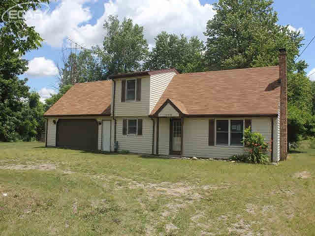 12339 Linden Road Linden, MI 48451 - Photo 40 of 41 21317292-39.JPG