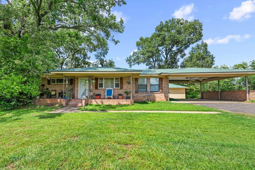 509 Tina Street Quitman, TX 75783 - Photo 2 of 17