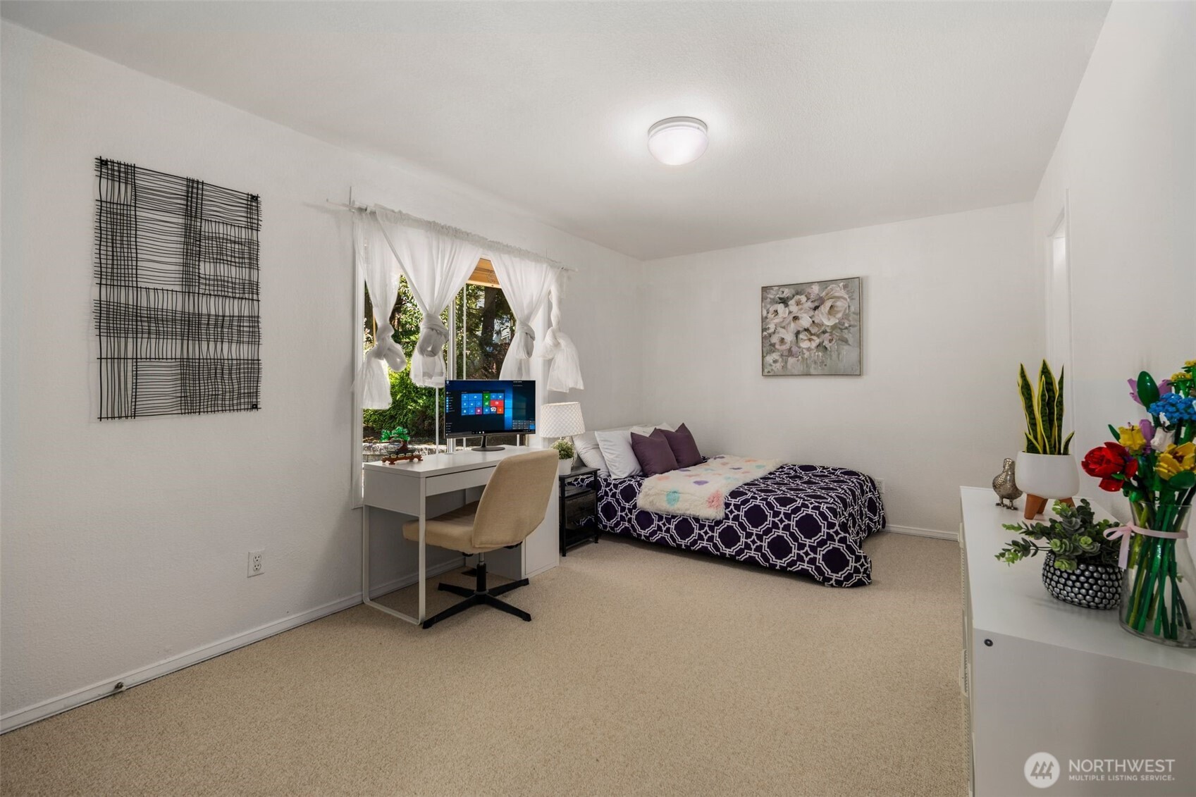 14015 Southeast 156th Court Renton, WA 98058 - Photo 20 of 36 a workspace with furniture and window