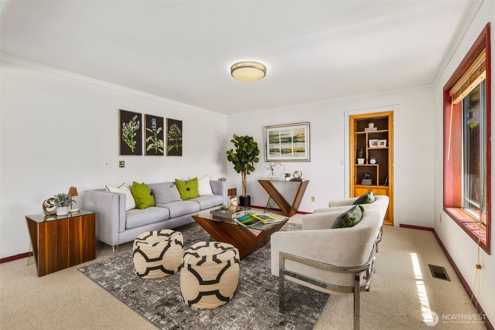14015 Southeast 156th Court Renton, WA 98058 - Photo 4 of 36 a living room with furniture and wooden floor