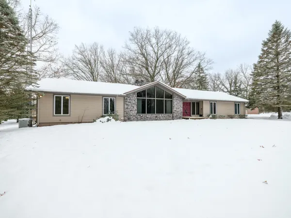 $650,000 | 22853 Concord Avenue, Mattawan, MI 49071