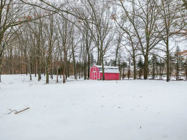 $650,000 | 22853 Concord Avenue, Mattawan, MI 49071