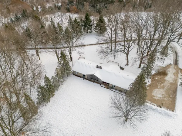 $650,000 | 22853 Concord Avenue, Mattawan, MI 49071