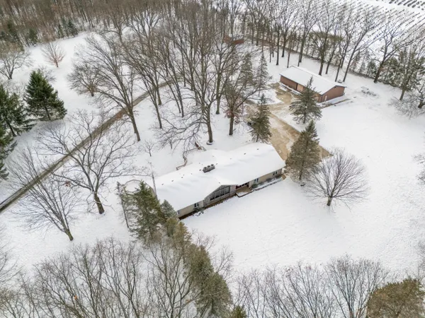 $650,000 | 22853 Concord Avenue, Mattawan, MI 49071