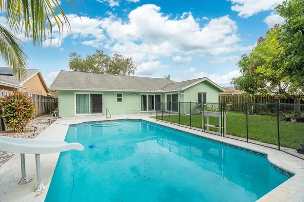 $4,100 | 4125 Northwest 96th Terrace, Unit 4125, Sunrise, FL 33351