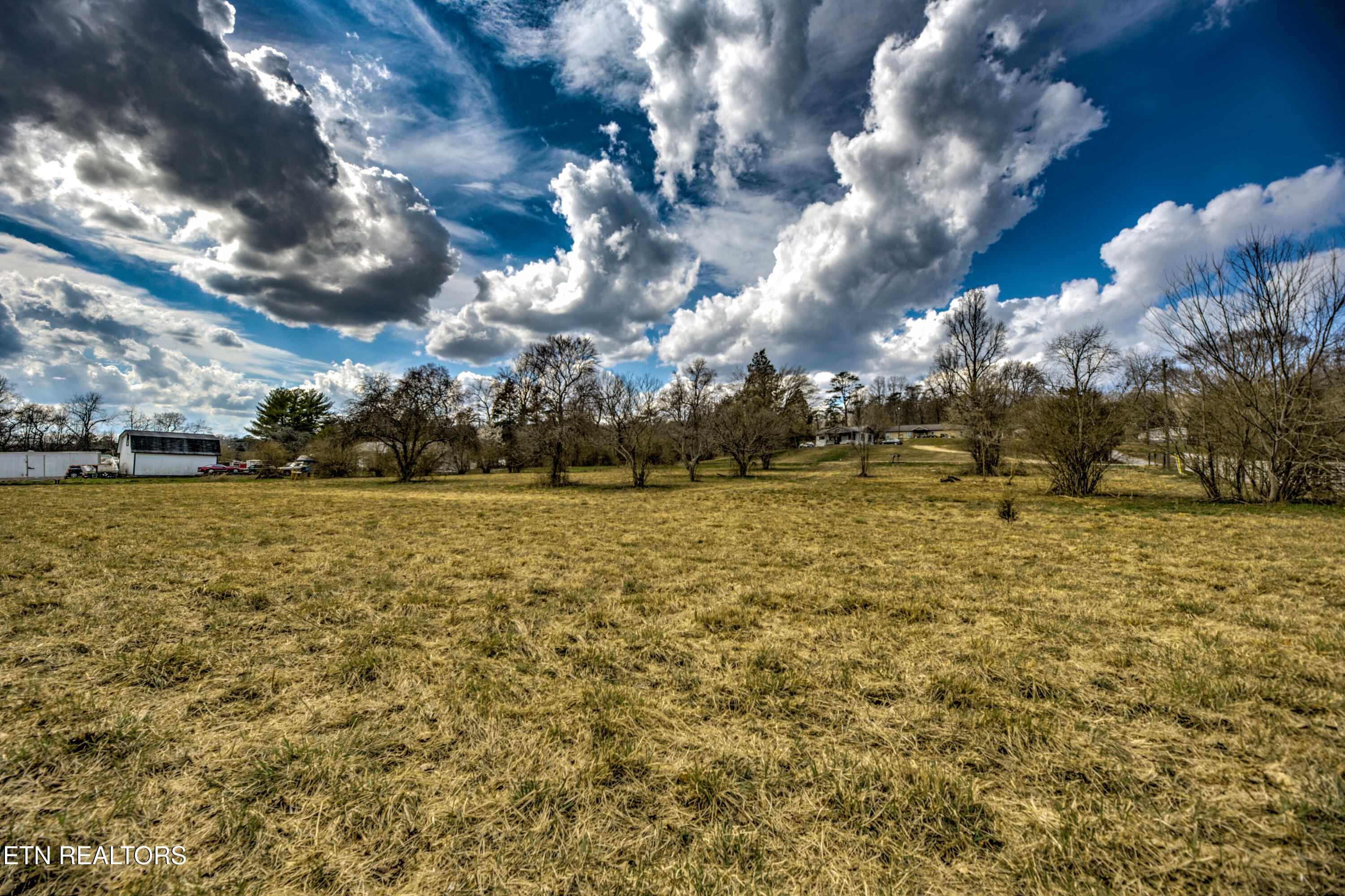 3275 West Wolf Valley Road Clinton, TN 37716 - Photo 1 of 15 3-print-DSC_1399_400_401