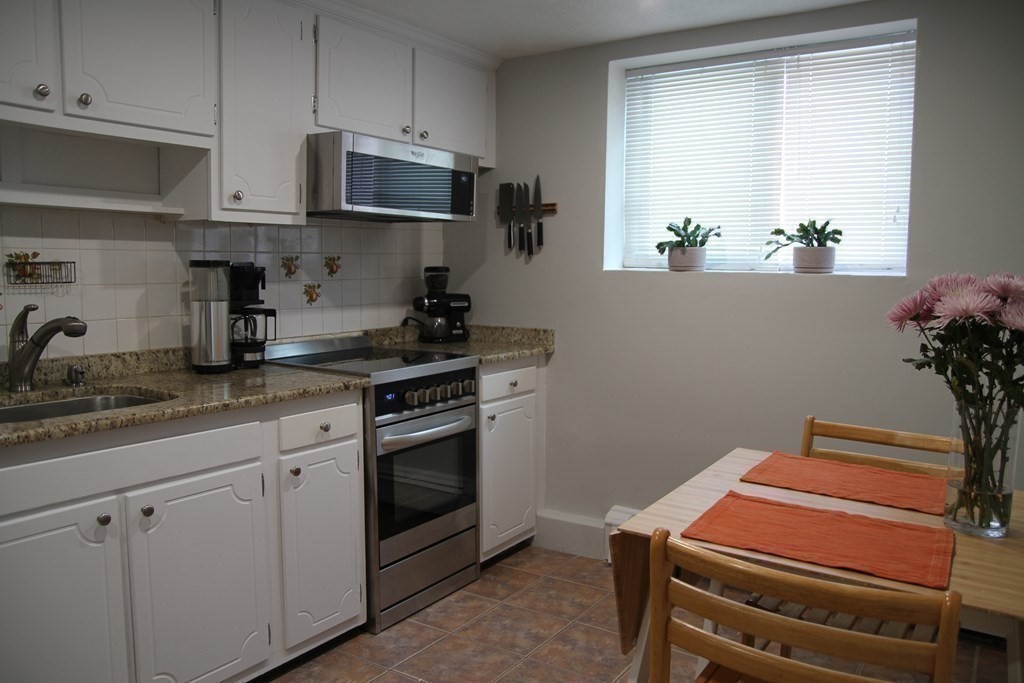 32 Westgate Road, Unit 2 Boston, MA 02467 - Photo 6 of 11 Gallery Image 6