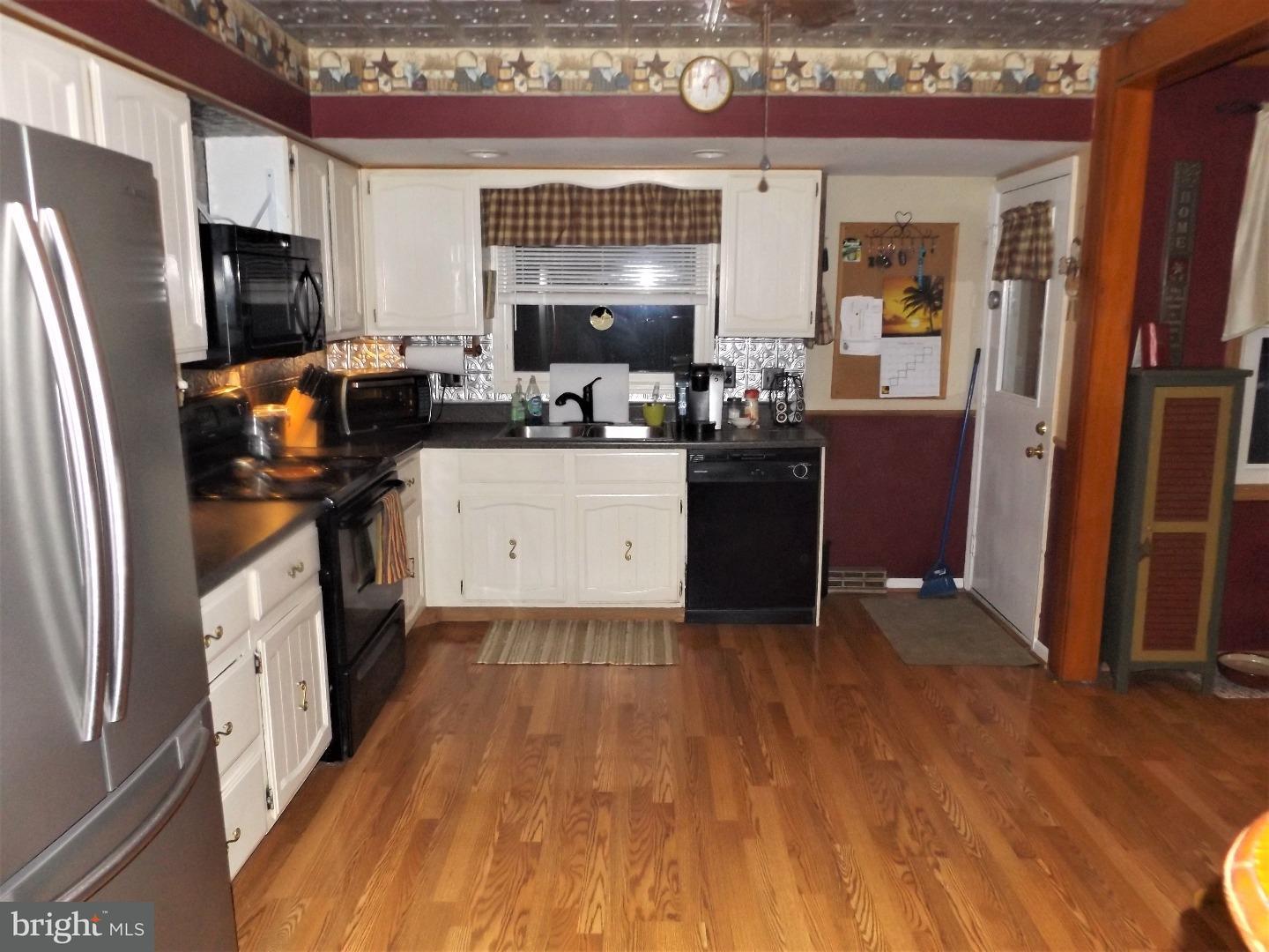 1530 Russett Road Orefield, PA 18069 - Photo 3 of 4