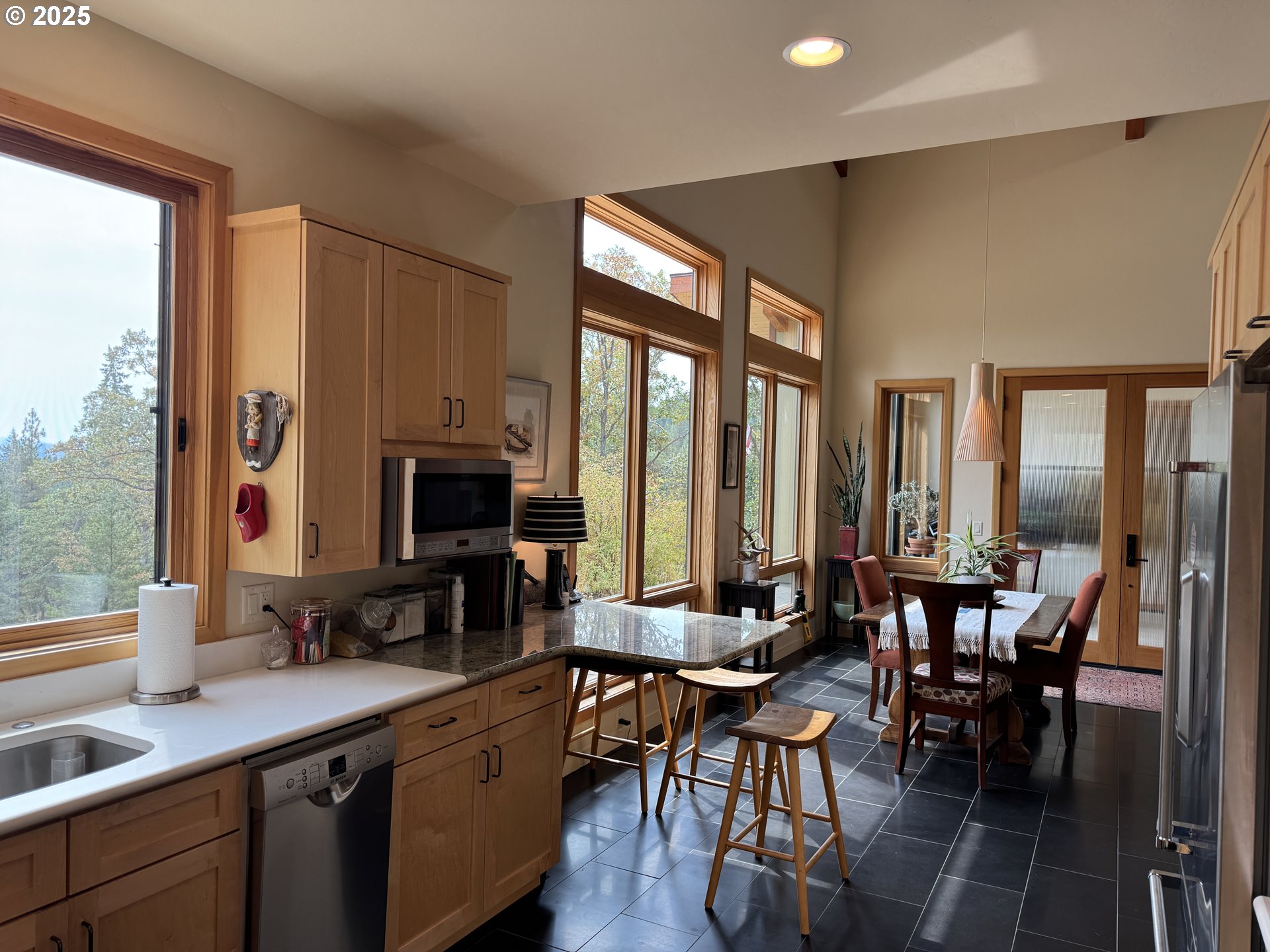 73 Long Road Wahkiacus, WA 98670 - Photo 9 of 48 Kitchen/Dining Room
