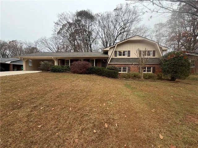 $539,500 | 2656 Lake Erin Drive, Tucker, GA 30084