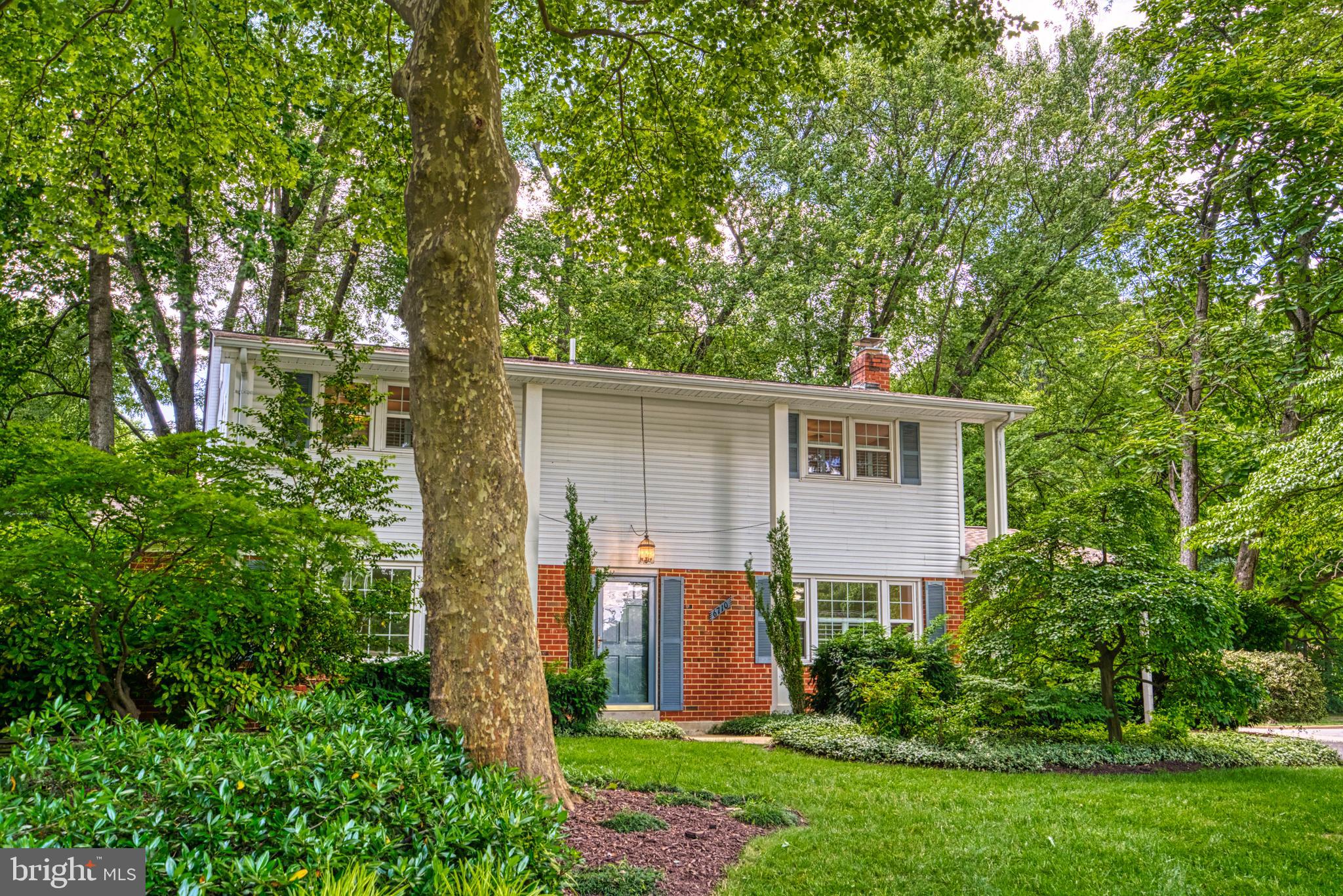 6710 Sydenstricker Road Springfield, VA 22153 - Photo 8 of 46 Front View of House