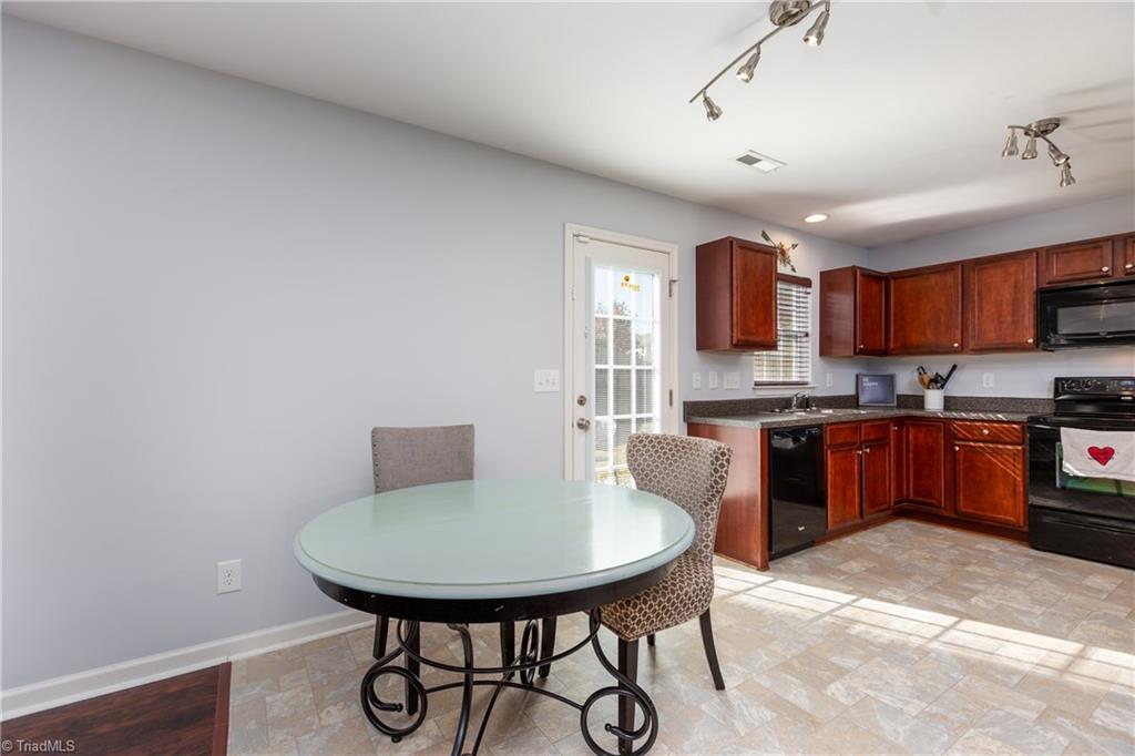 916 Bitting Hall Circle Rural Hall, NC 27045 - Photo 21 of 29 Gallery Image 21