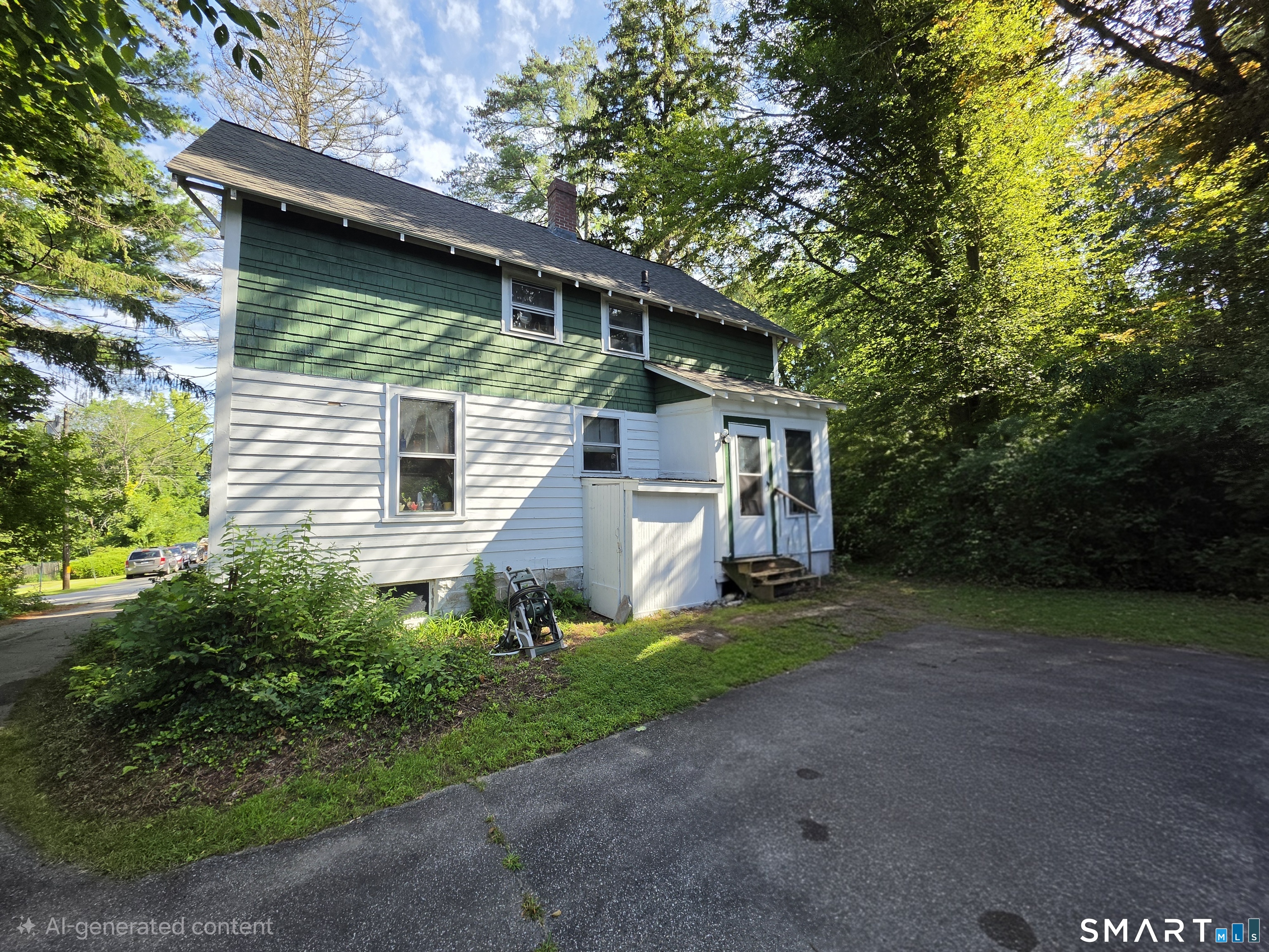 137 Hawkins Street Killingly, CT 06239 - Photo 2 of 12 Gallery Image 2