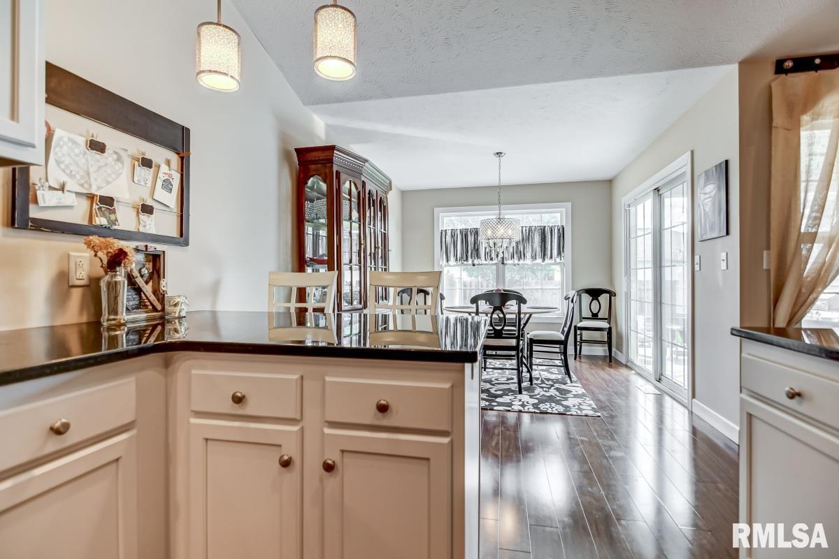 2906 Cindy Lane Springfield, IL 62711 - Photo 15 of 39