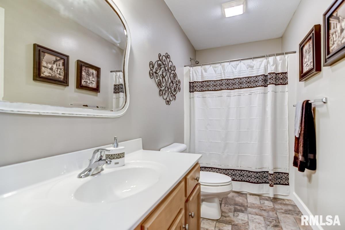 2906 Cindy Lane Springfield, IL 62711 - Photo 27 of 39