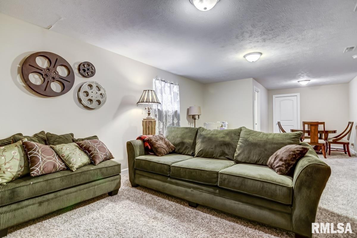 2906 Cindy Lane Springfield, IL 62711 - Photo 29 of 39