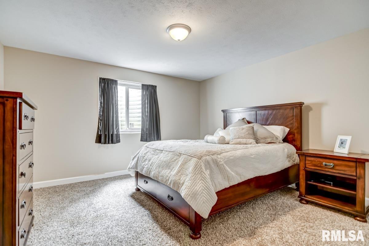 2906 Cindy Lane Springfield, IL 62711 - Photo 33 of 39