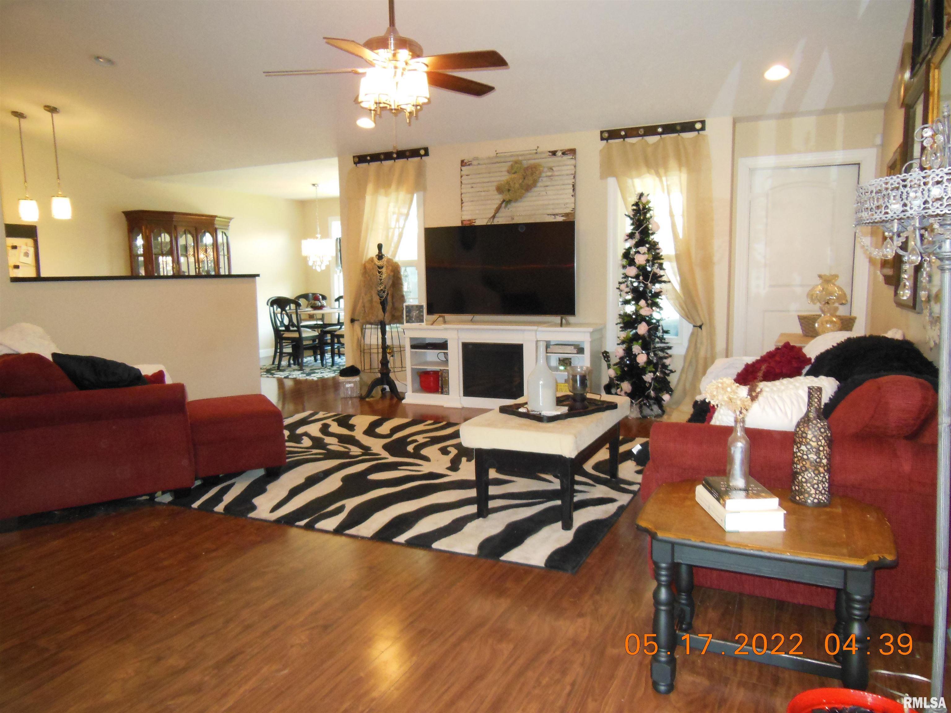 2906 Cindy Lane Springfield, IL 62711 - Photo 4 of 39
