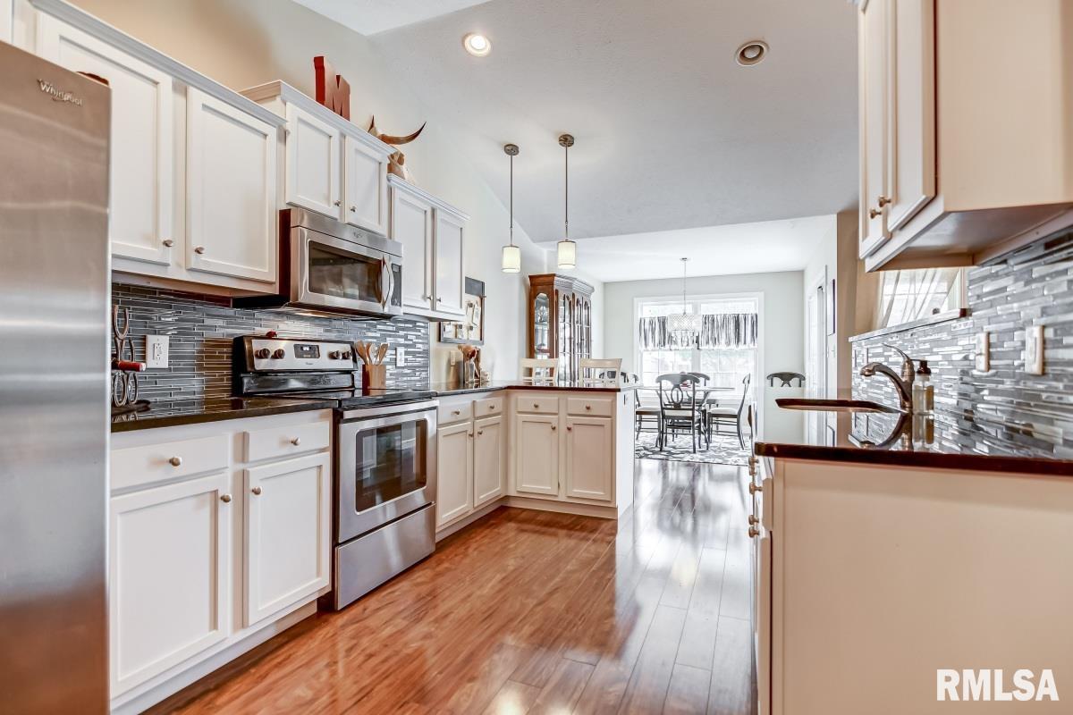 2906 Cindy Lane Springfield, IL 62711 - Photo 7 of 39