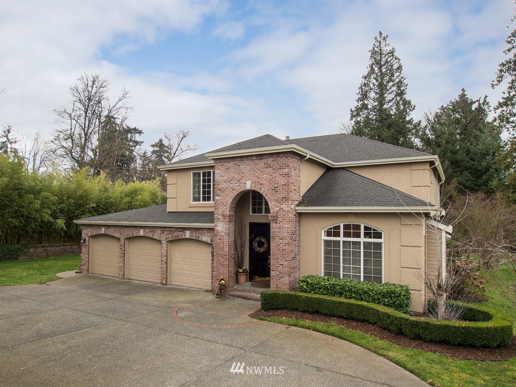 19213 85th Avenue Northeast Bothell, WA 98011 - Photo 1 of 25 Gallery Image 1