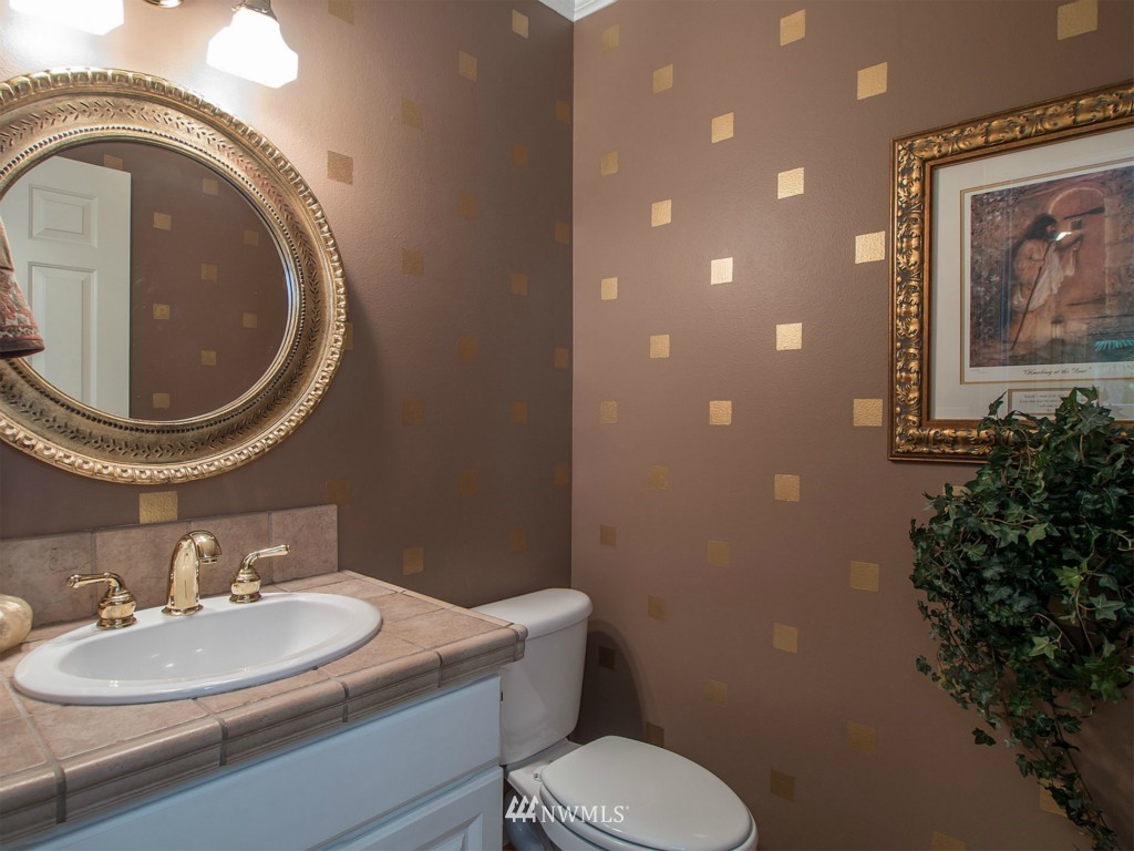 19213 85th Avenue Northeast Bothell, WA 98011 - Photo 17 of 25 Gallery Image 17