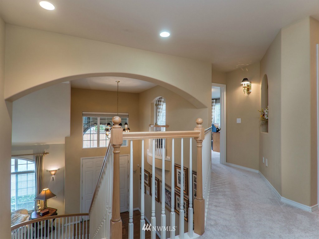 19213 85th Avenue Northeast Bothell, WA 98011 - Photo 19 of 25 Gallery Image 19