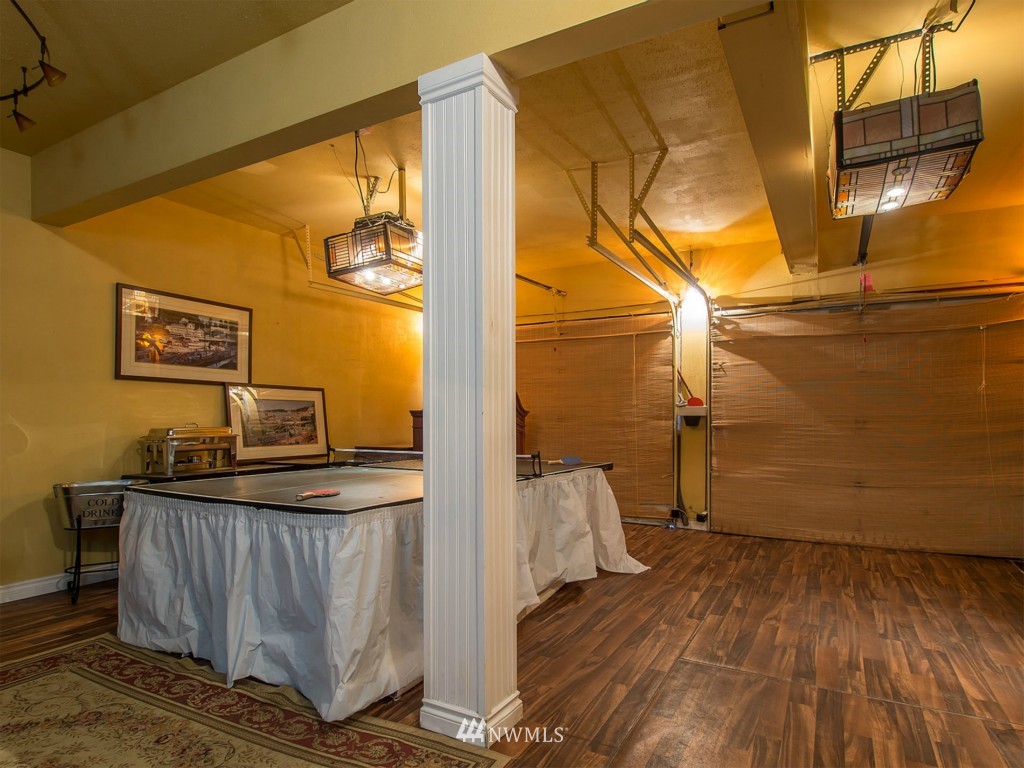 19213 85th Avenue Northeast Bothell, WA 98011 - Photo 24 of 25 Gallery Image 24
