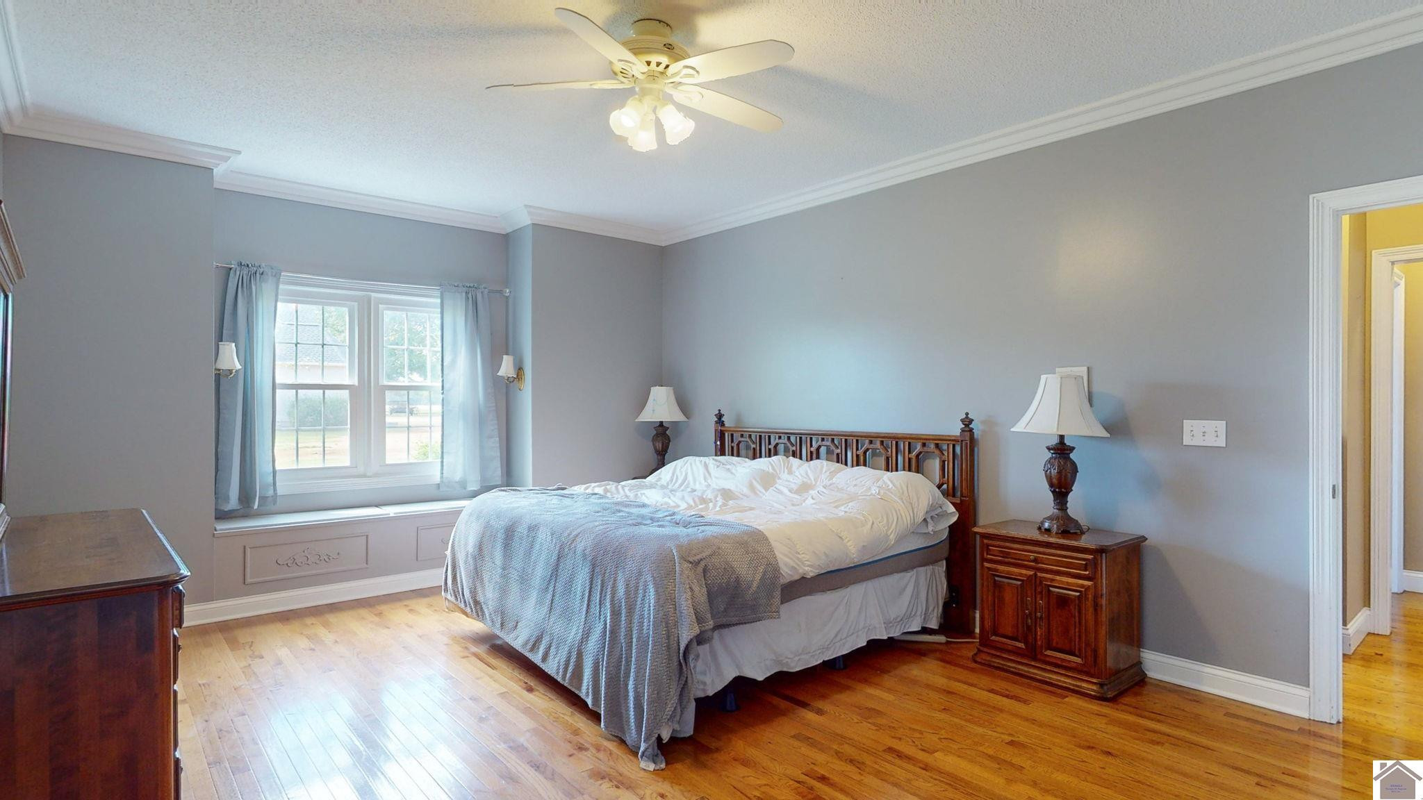 714 Oaks Country Club Road Murray, KY 42071 - Photo 15 of 35 Primary Bedroom