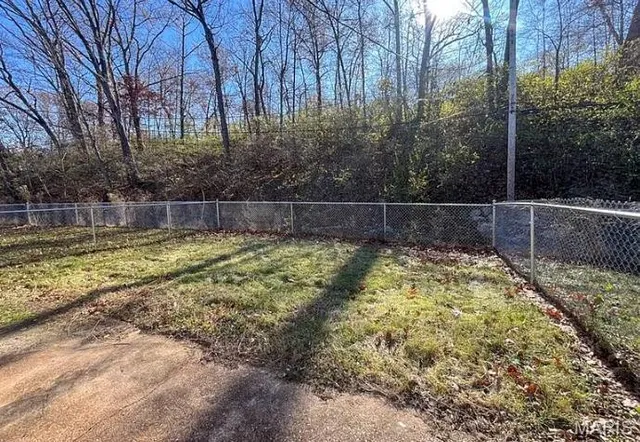 $95,000 | 6636 Kenwood Drive, St. Louis, MO 63121