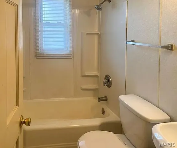 $95,000 | 6636 Kenwood Drive, St. Louis, MO 63121