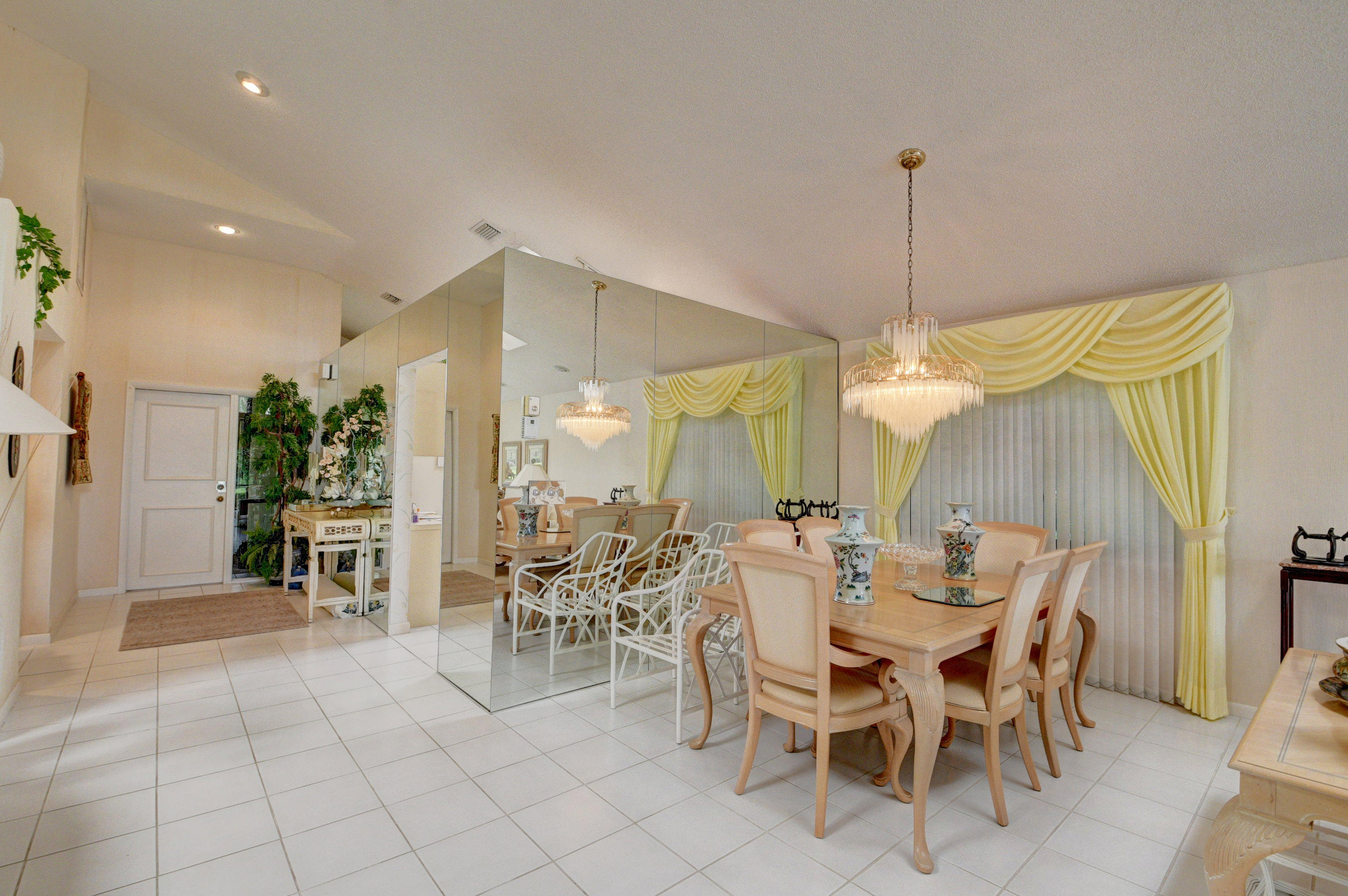20064 Waters Edge Drive, Unit 401 Boca Raton, FL 33434 - Photo 6 of 79 DSC_6839_40_41_42_43