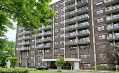 1100 Clove Road, Unit GL Staten Island, NY 10301 - Photo 1 of 27 thumbnail (90)