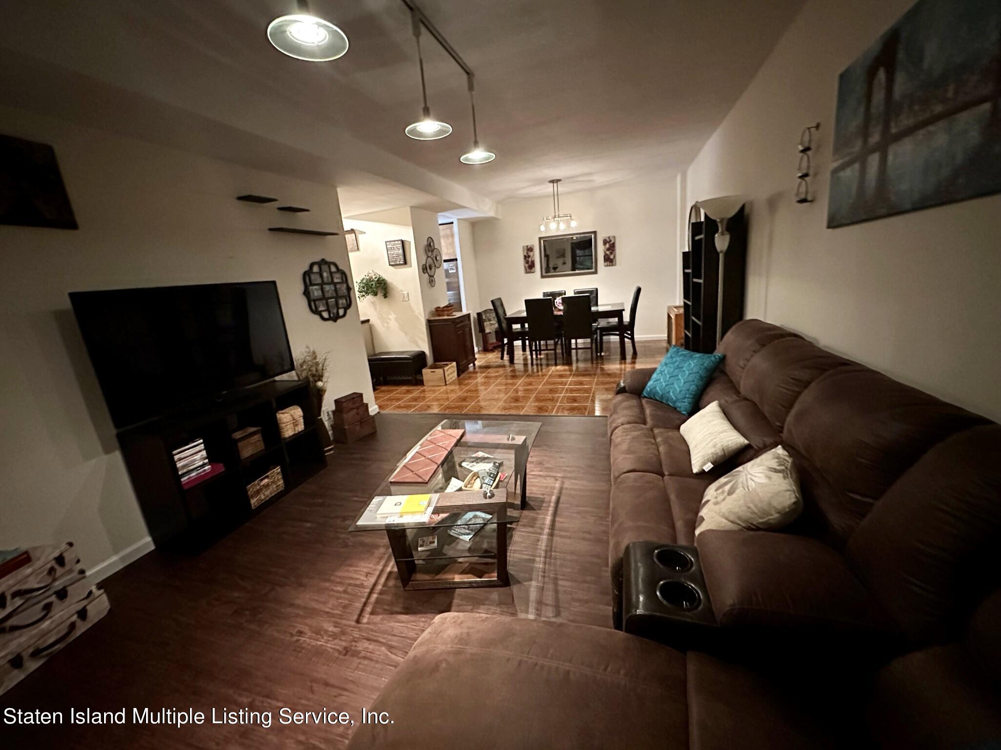 1100 Clove Road, Unit GL Staten Island, NY 10301 - Photo 12 of 27 2EF0DE41-EFEF-451A-BD69-1D399AB870C5