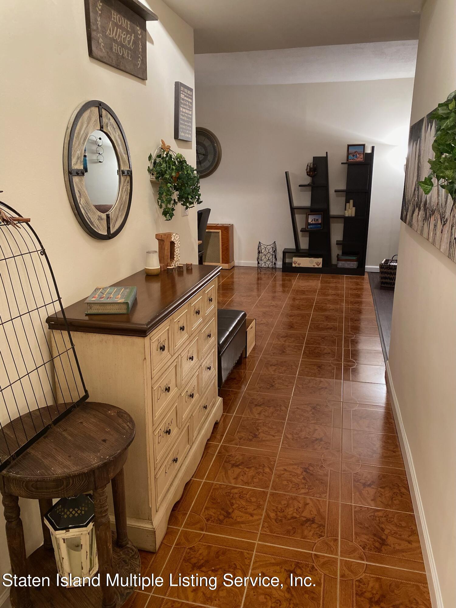 1100 Clove Road, Unit GL Staten Island, NY 10301 - Photo 6 of 27 16B575E5-E39C-4F4A-9ECF-37B5D747DEC7