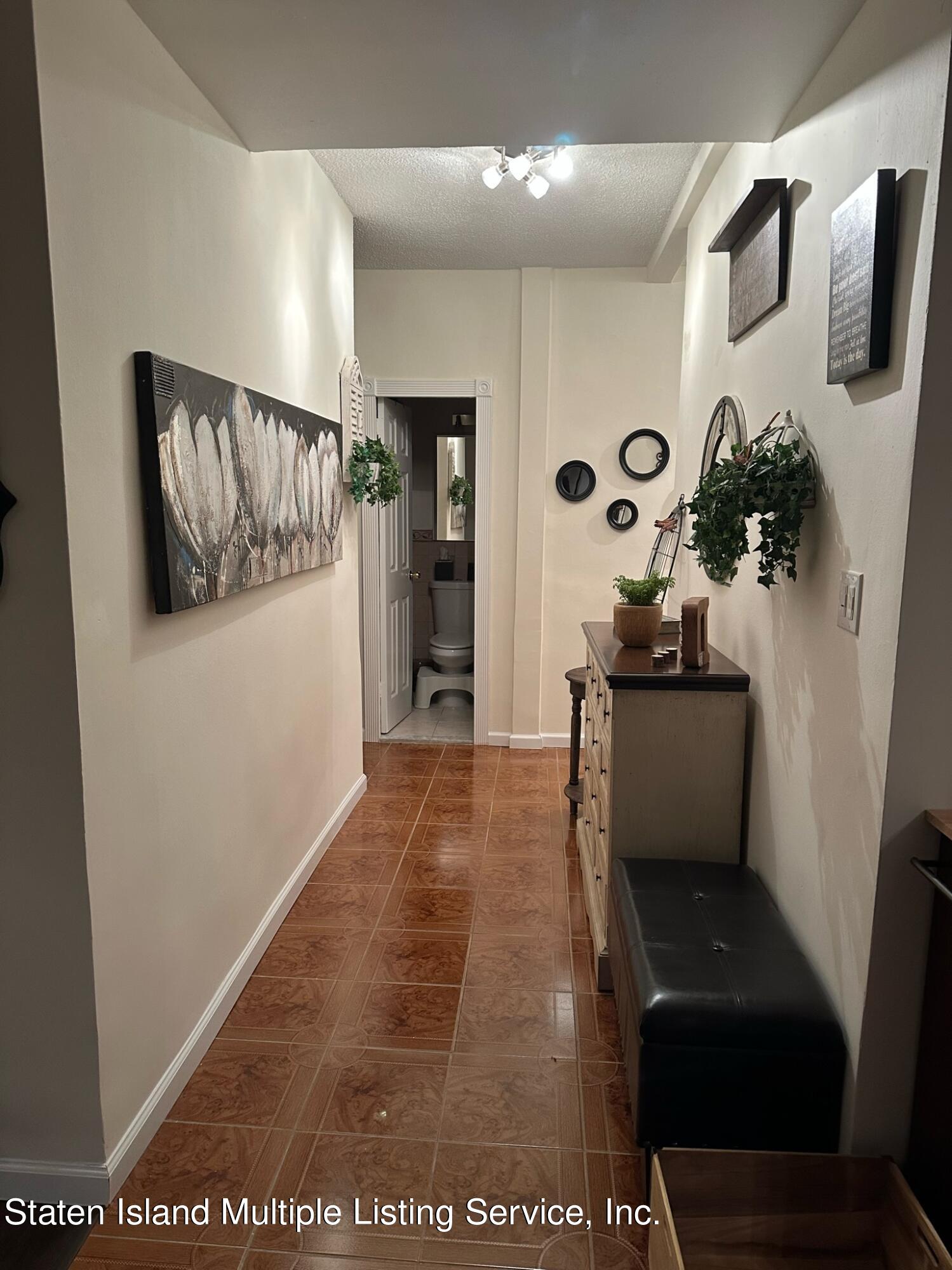 1100 Clove Road, Unit GL Staten Island, NY 10301 - Photo 7 of 27 CA3DFE47-E882-47F6-A691-FF27863B1EB9