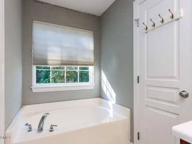 $398,700 | 8729 Cypress Grove Run, Raleigh, NC 27612