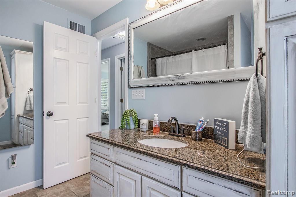 420 Taylor Avenue Rochester, MI 48307 - Photo 21 of 29