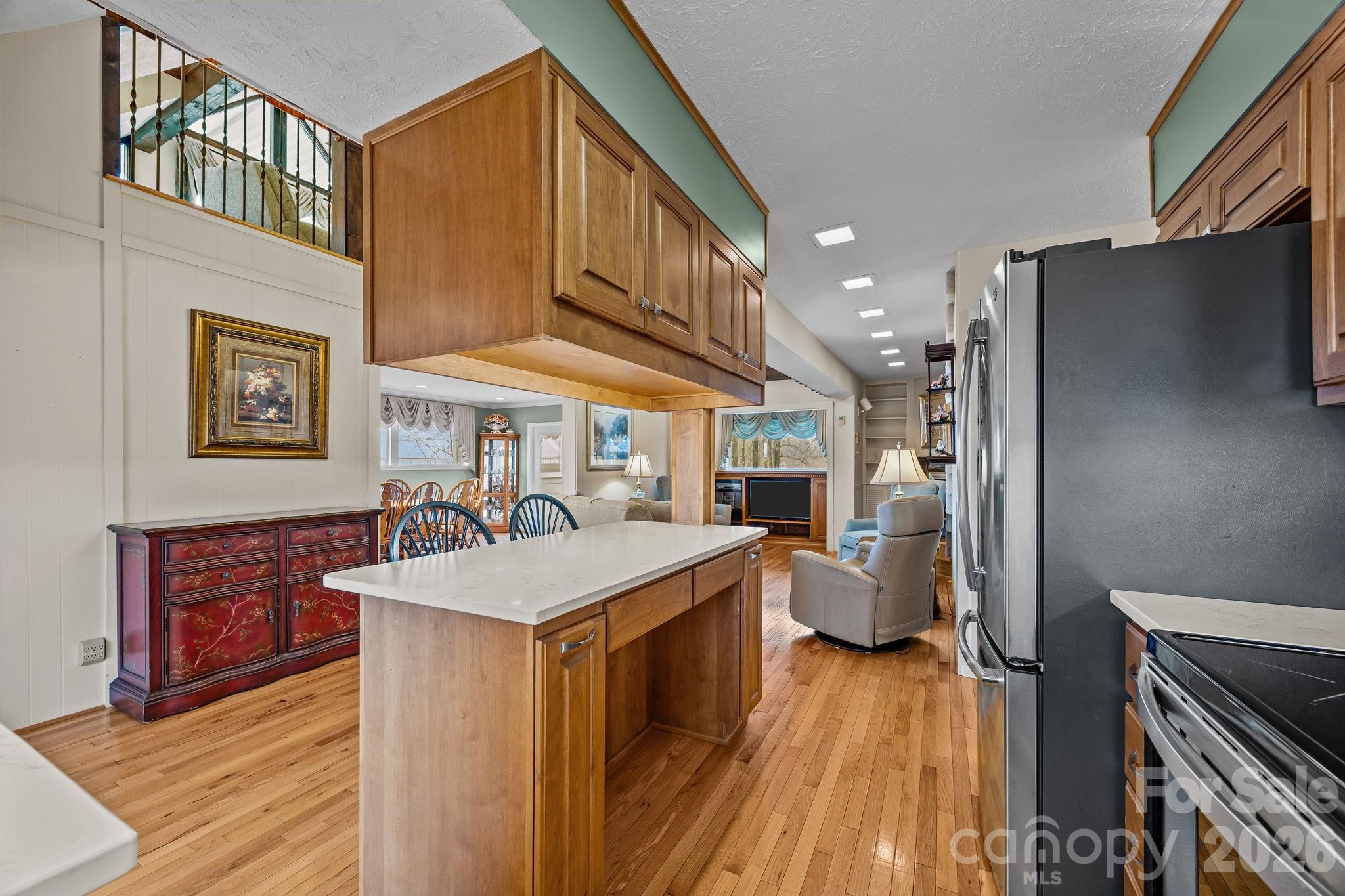 6777 Pinnacle Mountain Road Zirconia, NC 28790 - Photo 4 of 41