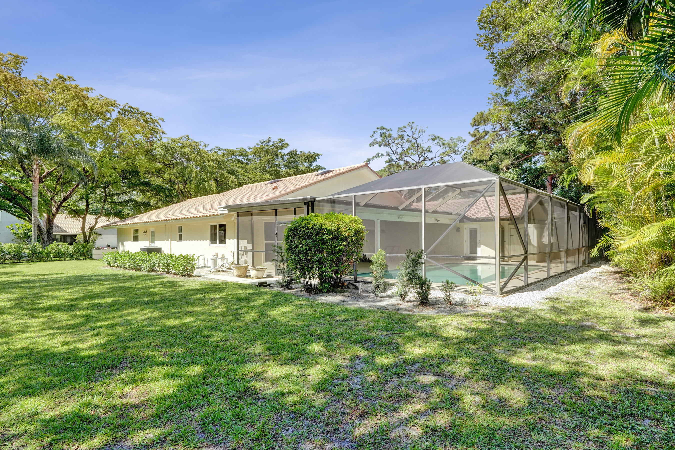 2401 Northwest 39th Street Boca Raton, FL 33431 - Photo 53 of 60 DSC08219