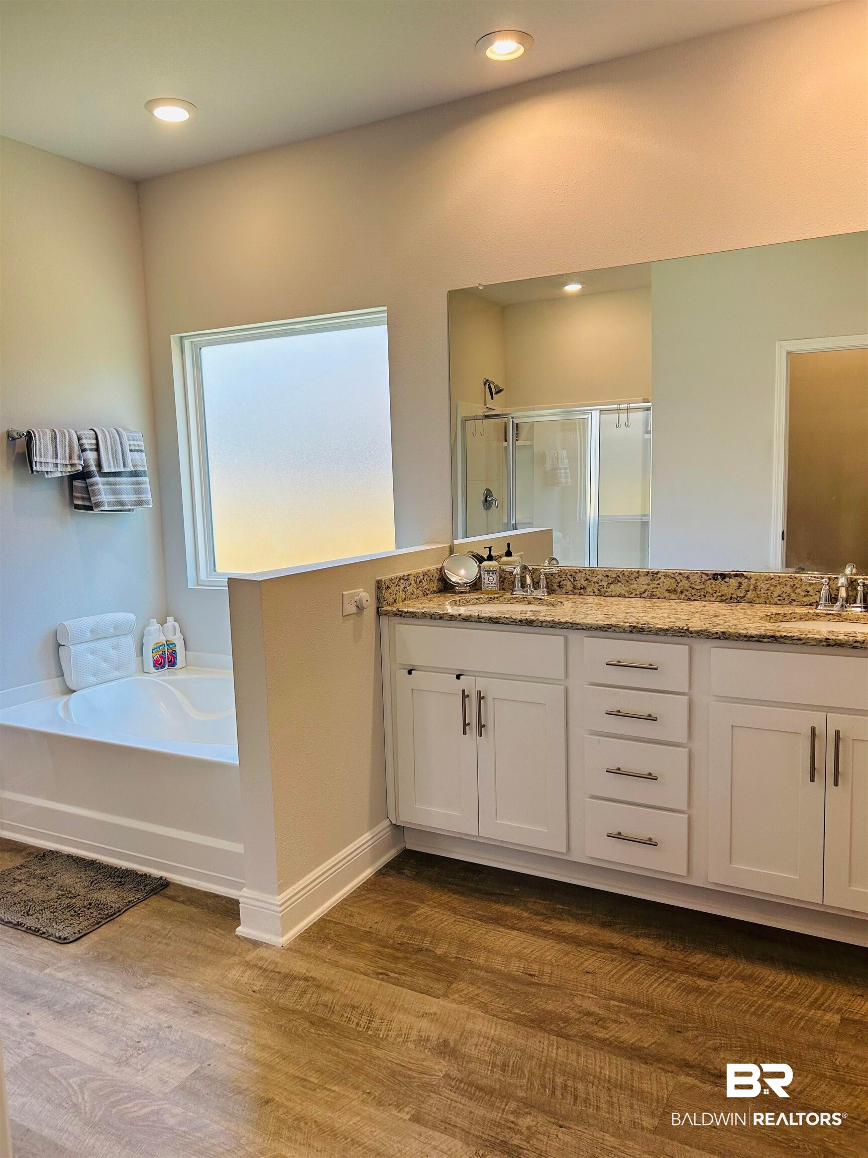9360 Amethyst Drive Daphne, AL 36526 - Photo 10 of 28