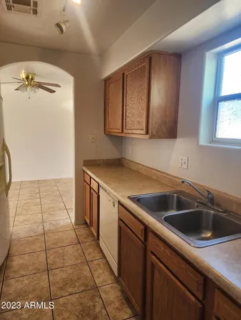 $1,350 | 232 West Elm Avenue, Unit B, Coolidge, AZ 85128