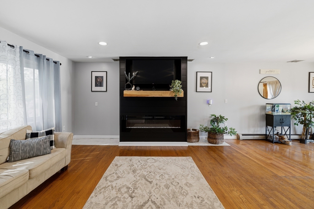 1535 Meridian Street Fall River, MA 02720 - Photo 11 of 40