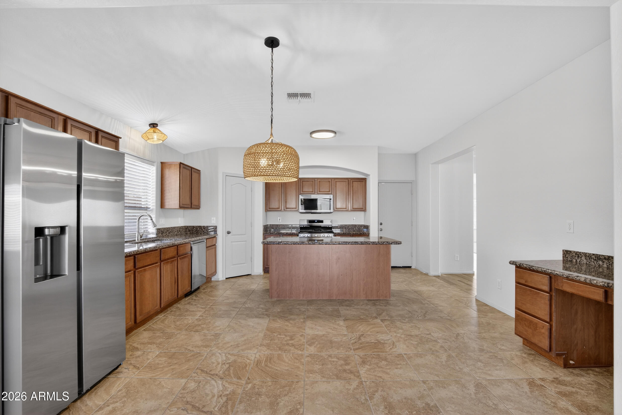 17662 West Charter Oak Road Surprise, AZ 85388 - Photo 15 of 40 19_057_a4m_sm