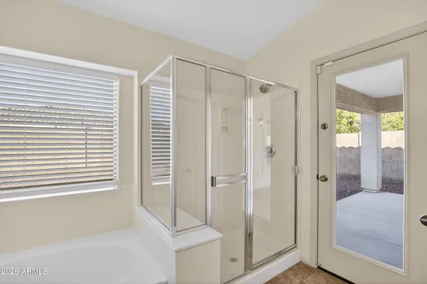 $2,250 | 17662 West Charter Oak Road, Surprise, AZ 85388