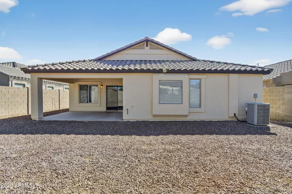 $2,250 | 17662 West Charter Oak Road, Surprise, AZ 85388