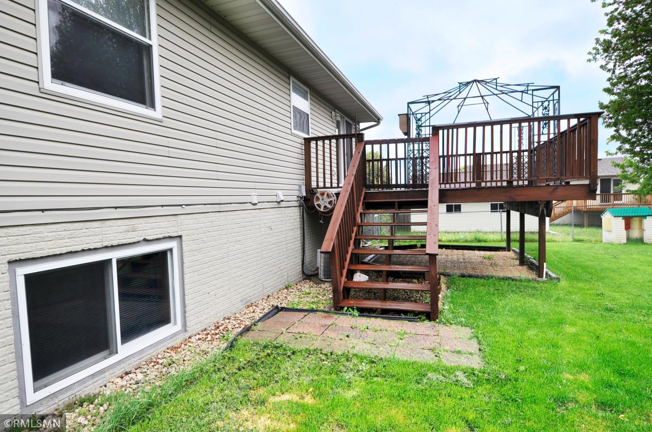 864 48 Avenue Northwest Rochester, MN 55901 - Photo 25 of 26