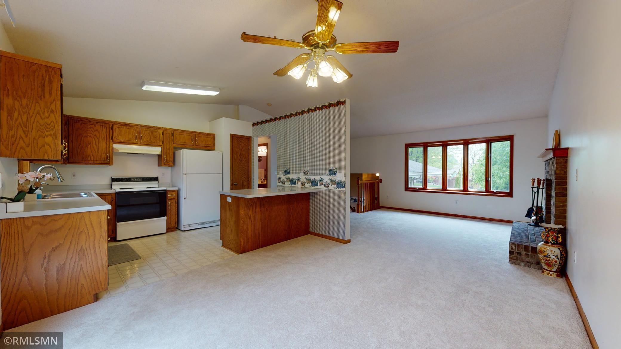 864 48 Avenue Northwest Rochester, MN 55901 - Photo 5 of 26
