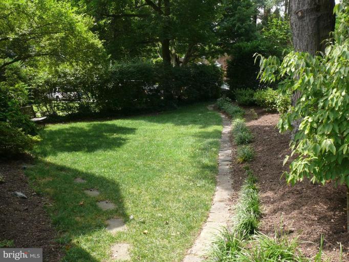 215 Overhill Road Baltimore, MD 21210 - Photo 7 of 19 Exterior #4