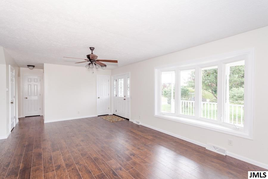 8997 North Meridian Road Pleasant Lake, MI 49272 - Photo 8 of 36 Photo 8