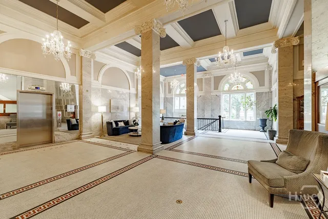 $900,000 | 247 East Washington Street, Unit 207, Athens, GA 30601